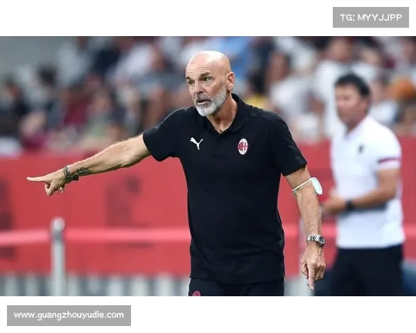 AC米兰邀请莱万加盟 迈尼昂或转会英超 曼城或再次放走贝席